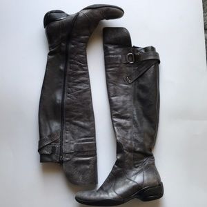 EUC Grey Leather Italian made boots Sz 5
